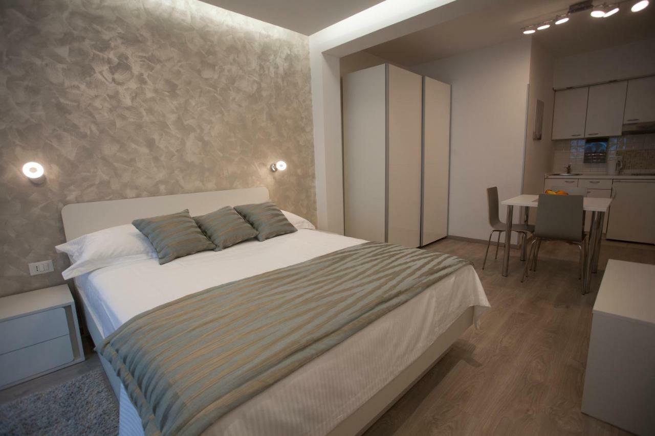 Apartments Lovret Flowers Split Dış mekan fotoğraf